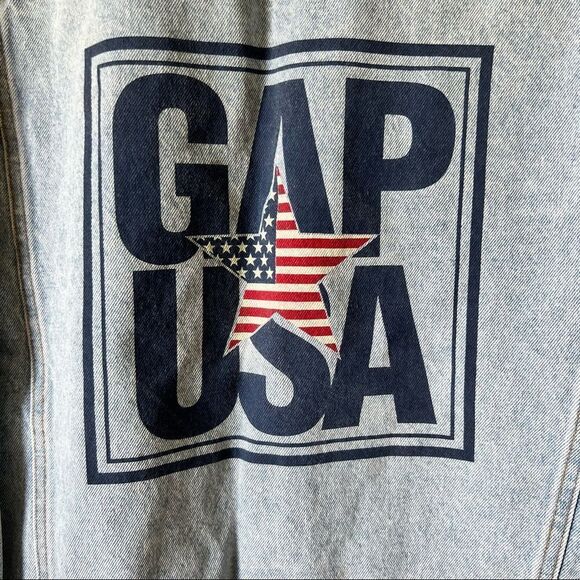 Vintage 90’s Gap Denim USA Flag Graphic Jean Trucker Jacket - Picture 12 of 15